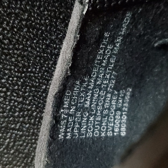 Simply Vera Wang charcoal gray flats with rhinestone on the front.  Size 7.5 - Picture 4 of 4